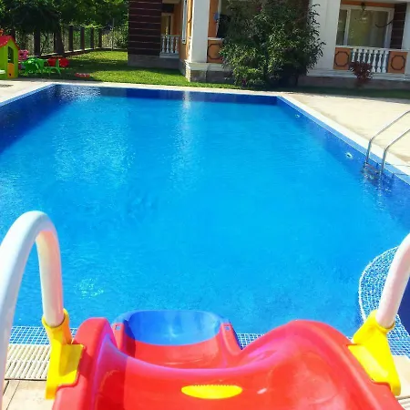 Aria Complex サニービーチ